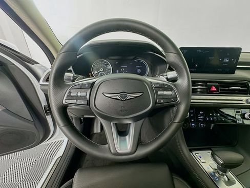 Certified 2025 Genesis G70 2.5T image 11