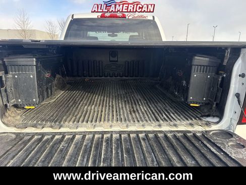 Used 2018 Chevrolet Silverado 1500 LT w/ All Star Edition image 13