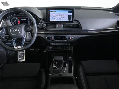Used 2023 Audi SQ5 Prestige w/ Prestige Package AWD/4WD image 9