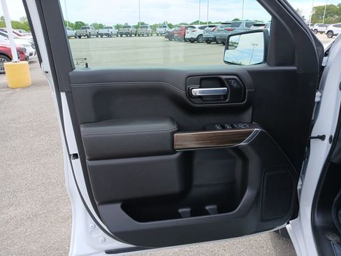 Used 2021 Chevrolet Silverado 1500 LT w/ Texas Edition Plus image 23