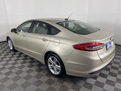 Used 2018 Ford Fusion S FWD image 7