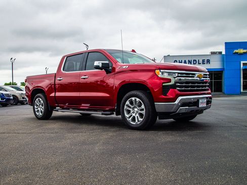 Used 2024 Chevrolet Silverado 1500 LTZ AWD/4WD image 9