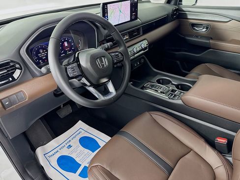 New 2026 Honda Pilot Touring image 14