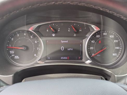Used 2024 GMC Terrain SLT FWD image 20