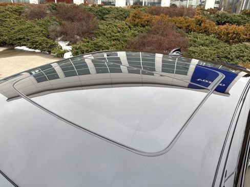 Certified 2023 Volvo S60 B5 Plus w/ Climate Package image 12