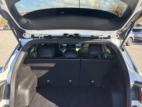 Used 2024 Jeep Compass Limited image 19