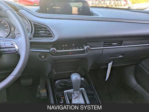 New 2025 MAZDA CX-30 AWD 2.5 S w/ Select Sport Pkg image 31