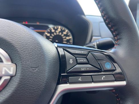 Used 2024 Nissan Altima 2.5 SR AWD/4WD image 25