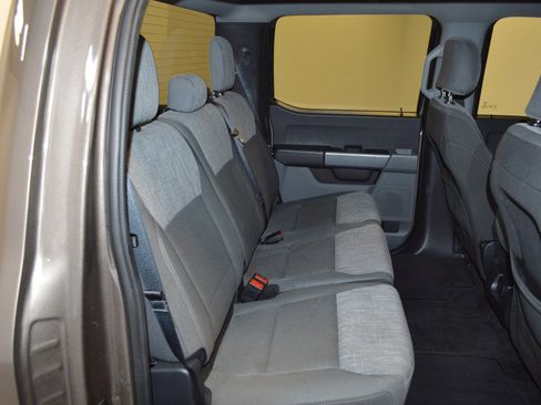 Used 2023 Ford F150 XLT image 12