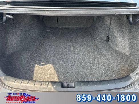 Used 2017 Honda Accord EX-L image 41