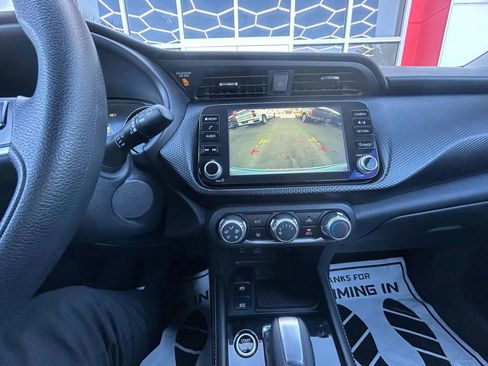 Used 2024 Nissan Kicks SV image 14