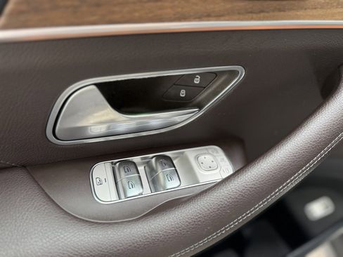 Used 2021 Mercedes-Benz GLE 350 image 7