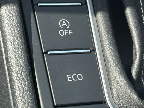 Used 2023 Volkswagen Jetta SE FWD image 56