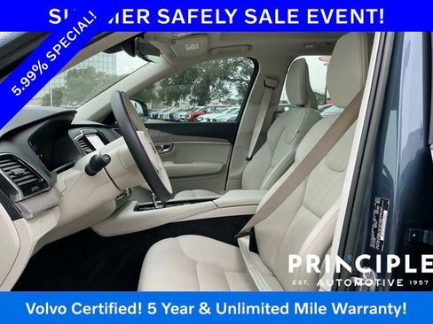 Certified 2023 Volvo XC90 B5 Plus AWD/4WD image 31