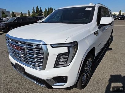Used 2025 GMC Yukon XL Denali
