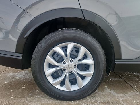 Used 2024 Honda CR-V LX image 5