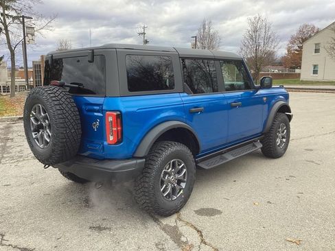 New 2025 Ford Bronco Badlands image 7