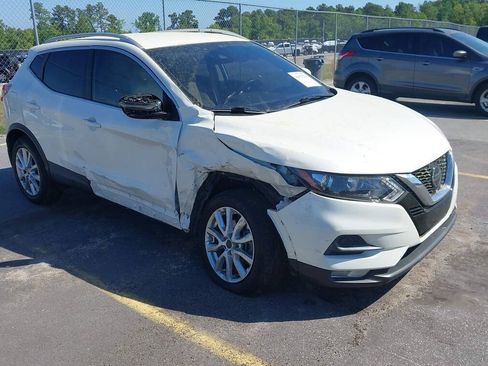 Used 2021 Nissan Rogue Sport SV FWD image 46