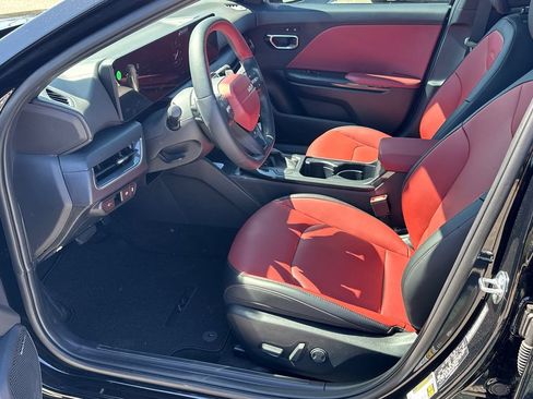 New 2026 Kia K4 GT-Line image 9