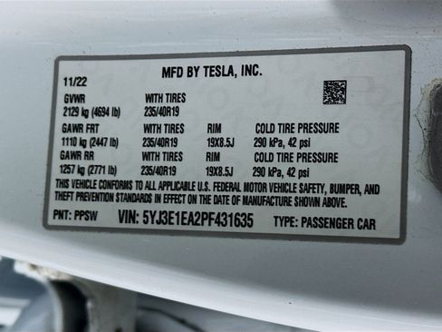 Used 2023 Tesla Model 3 Standard Range RWD image 12