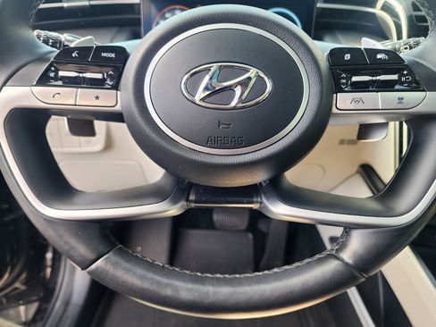 Used 2024 Hyundai Tucson Limited image 29