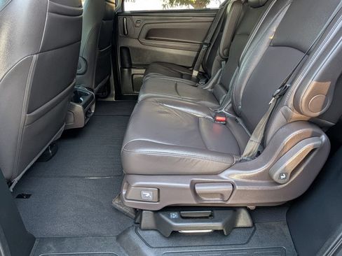 Used 2018 Honda Odyssey EX-L image 22