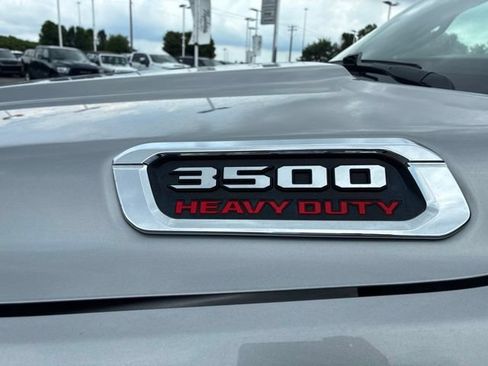 Used 2022 RAM 3500 Tradesman AWD/4WD image 6