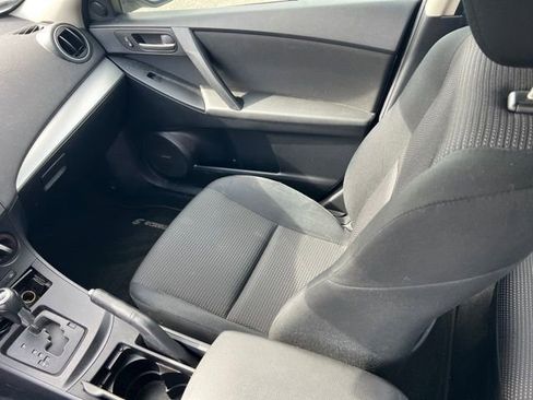 Used 2012 MAZDA MAZDA3 i Touring image 10