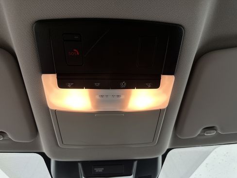 Certified 2024 Nissan Rogue SV image 31