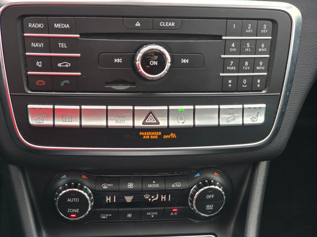 Used 2018 Mercedes-Benz GLA 250 4MATIC image 48