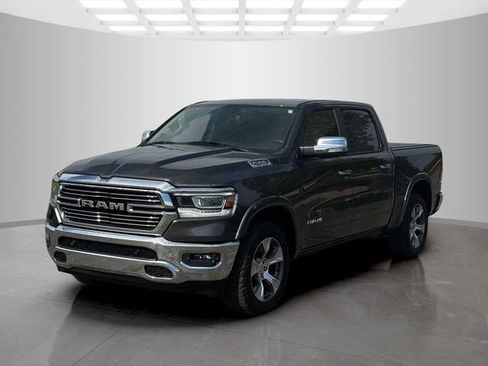 Used 2020 RAM 1500 Laramie AWD/4WD image 3