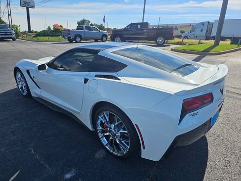 Used 2016 Chevrolet Corvette Stingray Coupe w/ Carbon Flash Badge Package RWD image 6