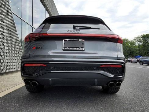 Used 2025 Audi SQ5 Premium Plus AWD/4WD image 8