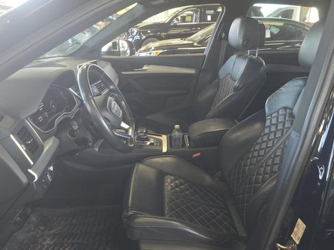 Used 2018 Audi SQ5 Prestige w/ Prestige Package image 5