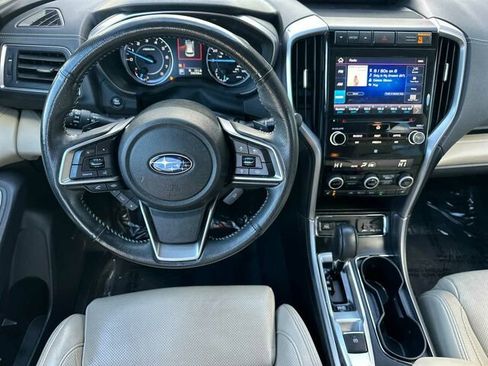 Used 2022 Subaru Ascent Limited w/ Technology Package image 17