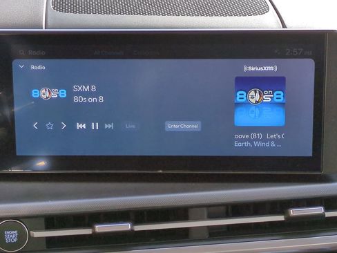 Used 2025 Hyundai Santa Fe XRT image 17