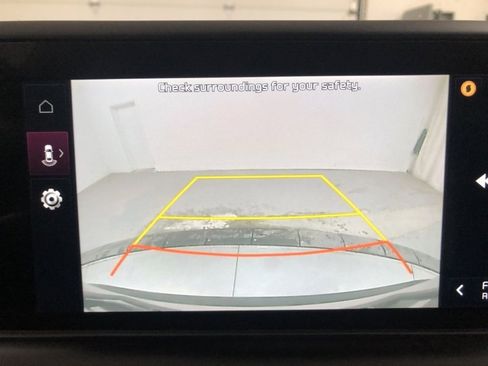 Certified 2024 Kia Seltos S image 29