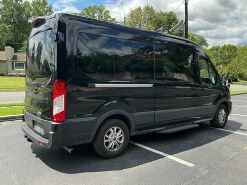 Used 2025 Ford Transit 350 XLT RWD image 5