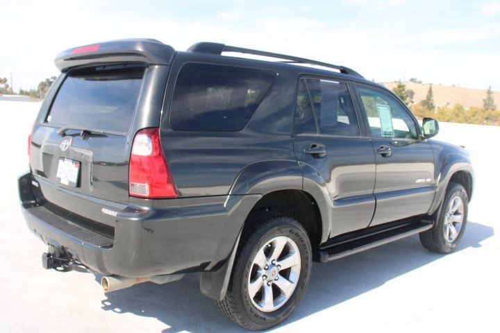 Used 2007 Toyota 4Runner Limited AWD/4WD image 3