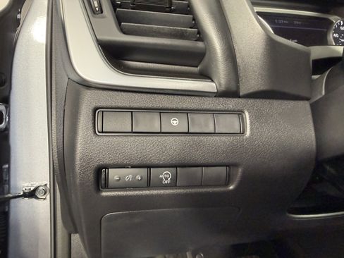 Used 2023 Nissan Rogue SV AWD/4WD image 20