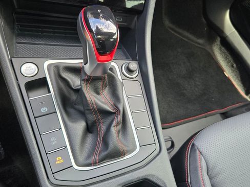 New 2026 Volkswagen Jetta GLI Autobahn FWD image 11