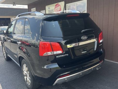 Used 2011 Kia Sorento SX AWD/4WD image 3