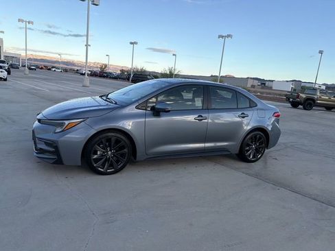 Certified 2023 Toyota Corolla SE w/ SE Premium Package image 8