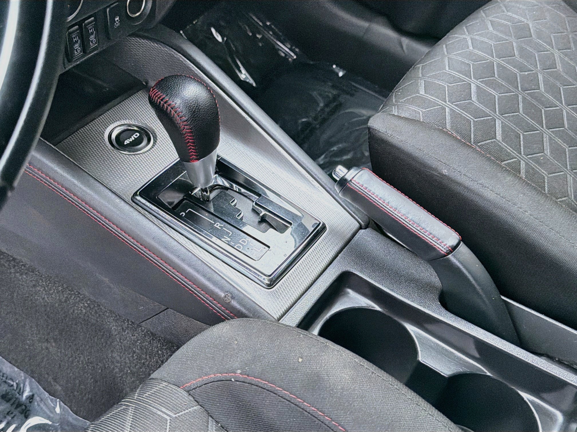 Used 2024 Mitsubishi Outlander Sport LE AWD/4WD image 16