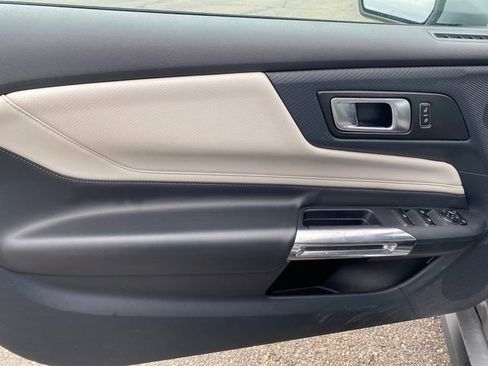 Used 2024 Ford Mustang Premium image 15