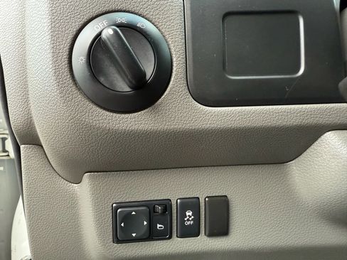 Used 2019 Nissan NV 1500 SV w/ Navigation Package image 18