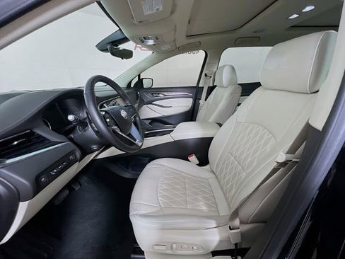 Used 2024 Buick Enclave Avenir w/ Avenir Technology Package image 9