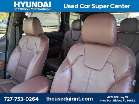 Used 2023 Kia Telluride EX image 7