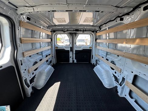 Used 2025 Ford Transit 250 Low Roof w/ Exterior Upgrade Package RWD image 19
