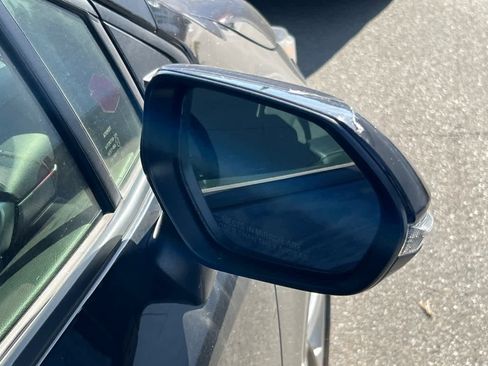 Used 2019 Toyota Corolla SE FWD image 16